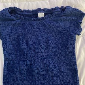 ★off the shoulder blue tee